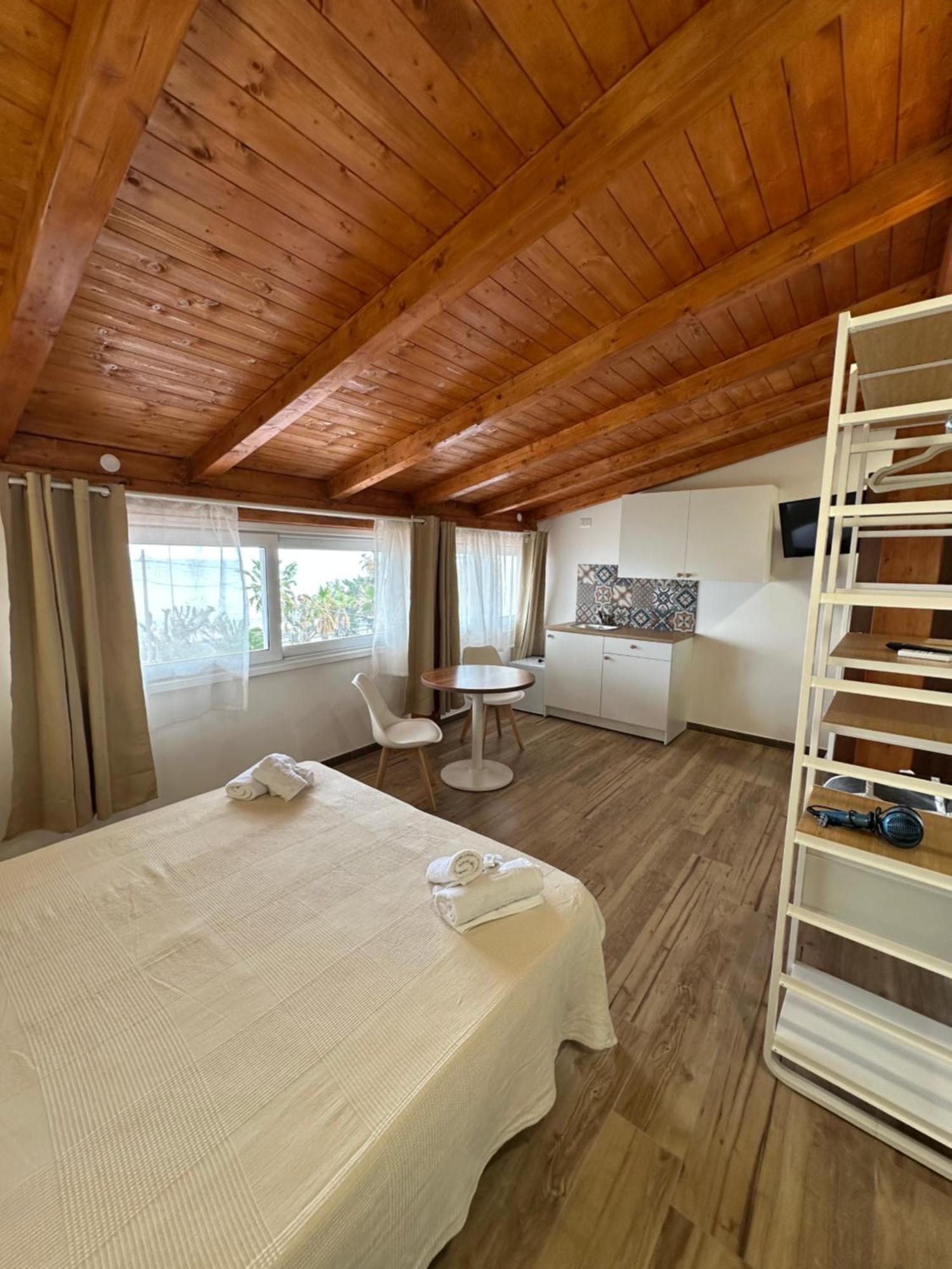 B&B Villa Sul Mare Μελίτο ντι Πόρτο Σάλβο Εξωτερικό φωτογραφία